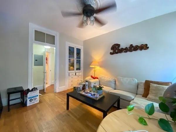 4 bed, 2 bath apartment for rent at 124 Calumet St Unit 3, Mission Hill — photo 3 of 24