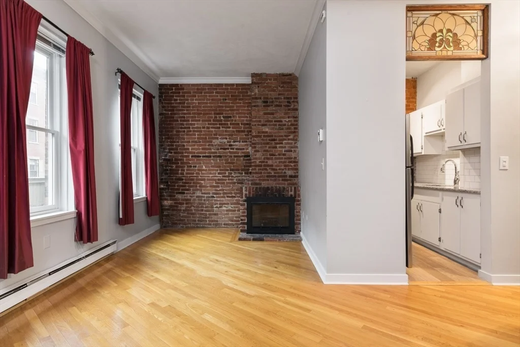 1 bed, 1 bath apartment for rent at 124 Chandler St Unit 2, South End — photo 3 of 7