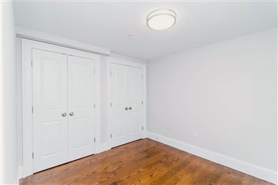 4 bed, 2 bath apartment for rent at 124 Columbia St Unit 2, The Port — photo 7 of 17