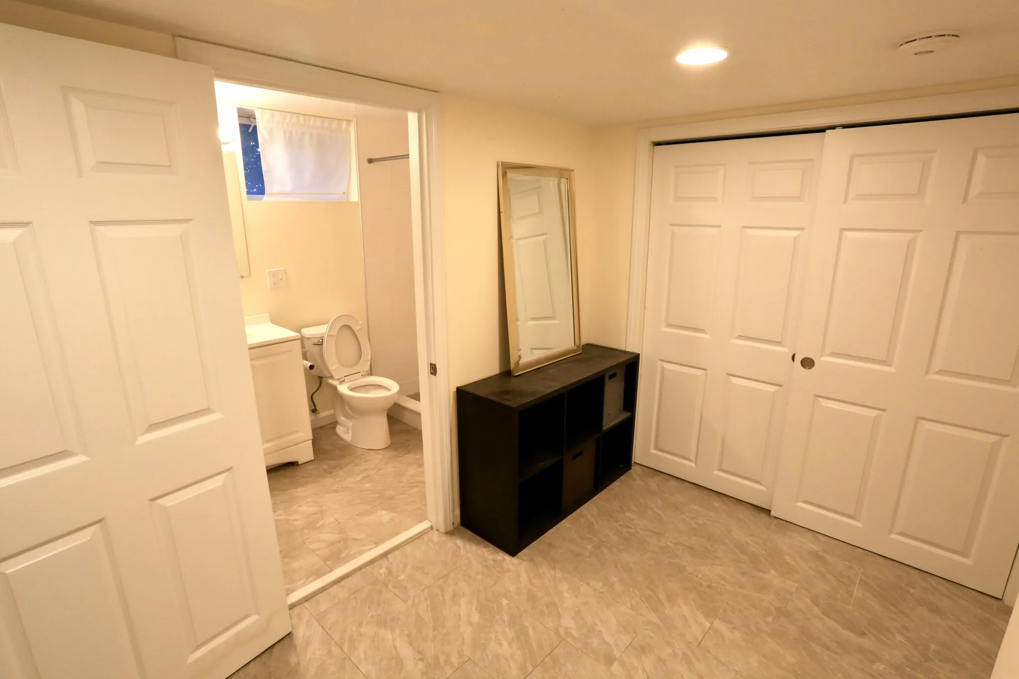 3 bed, 2 bath apartment for rent at 124 Forest St Unit 1d, Medford — photo 7 of 8