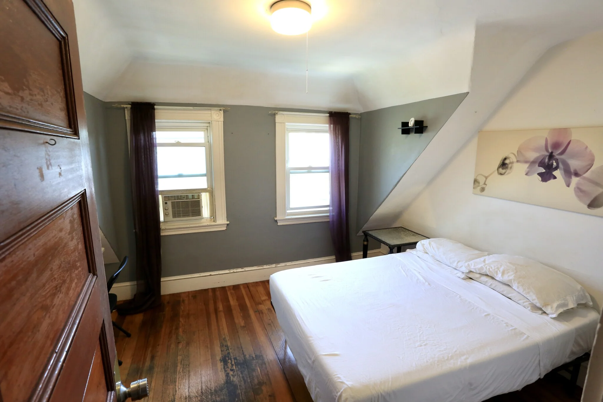 3 bed, 1 bath apartment for rent at 124 Forest St Unit 3, Medford — photo 2 of 5