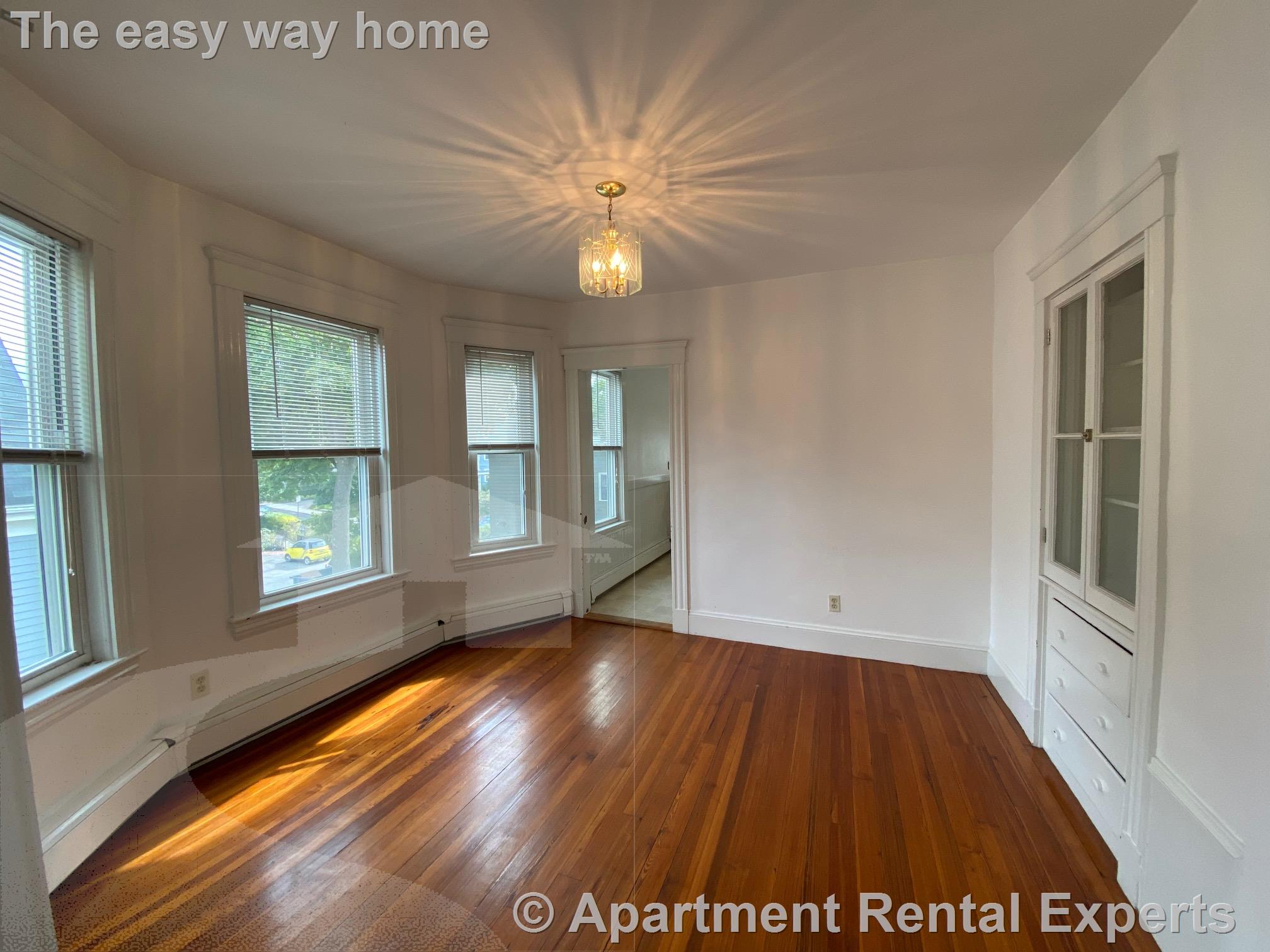 2 bed, 1 bath apartment for rent at 124 Garden St Unit 2, Huron Village — photo 7 of 16