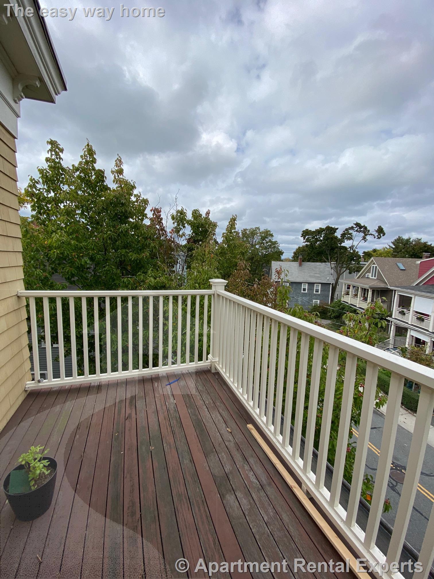 2 bed, 1 bath apartment for rent at 124 Garden St Unit 2, Huron Village — photo 15 of 16