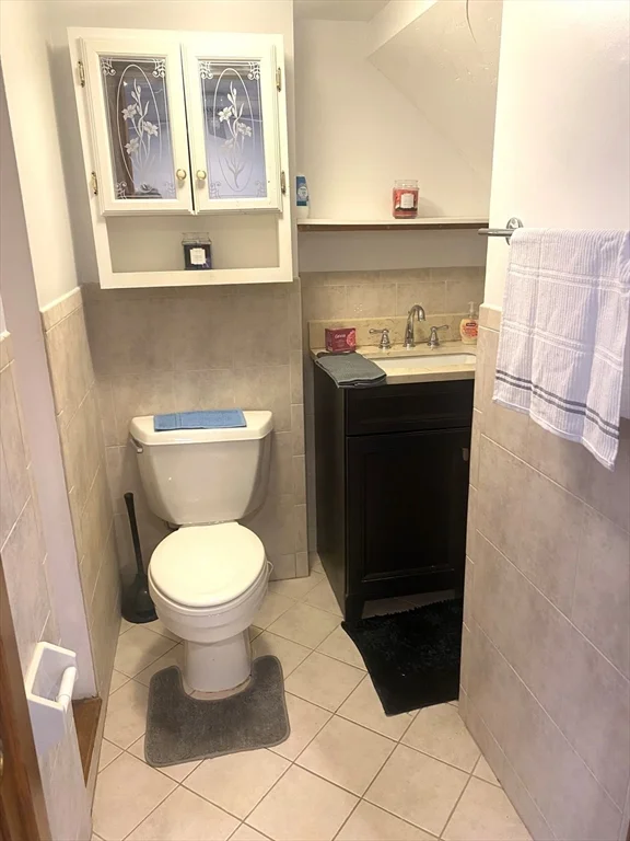 2 bed, 1 bath apartment for rent at 124 Gardiner Rd Unit CH, Quincy — photo 16 of 21