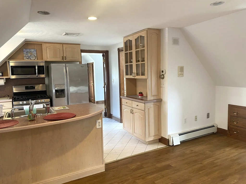 2 bed, 1 bath apartment for rent at 124 Gardiner Rd Unit CH, Quincy — photo 6 of 21
