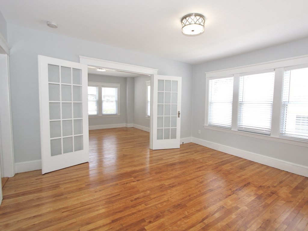 2 bed, 1 bath apartment for rent at 124 Heywood St Unit 2, Worcester — photo 3 of 8