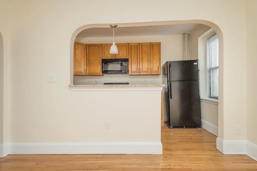 2 bed, 1 bath apartment for rent at 124 Highland Ave Unit 31, Spring Hill — photo 3 of 13