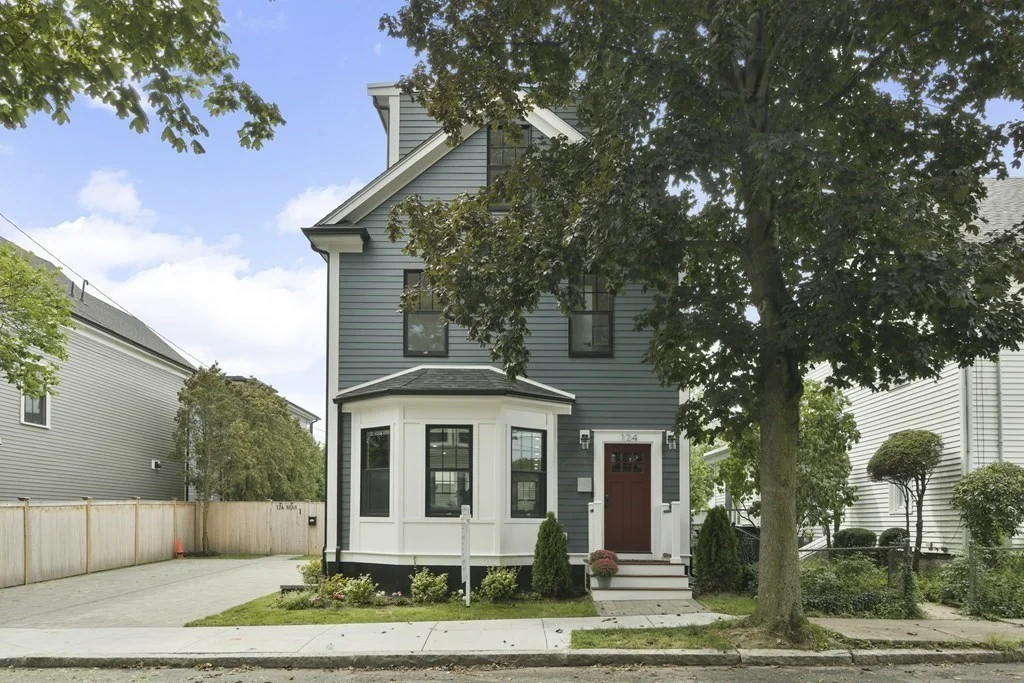 5 bed, 4+ bath apartment for rent at 124 Holworthy, Strawberry Hill — photo 1 of 33