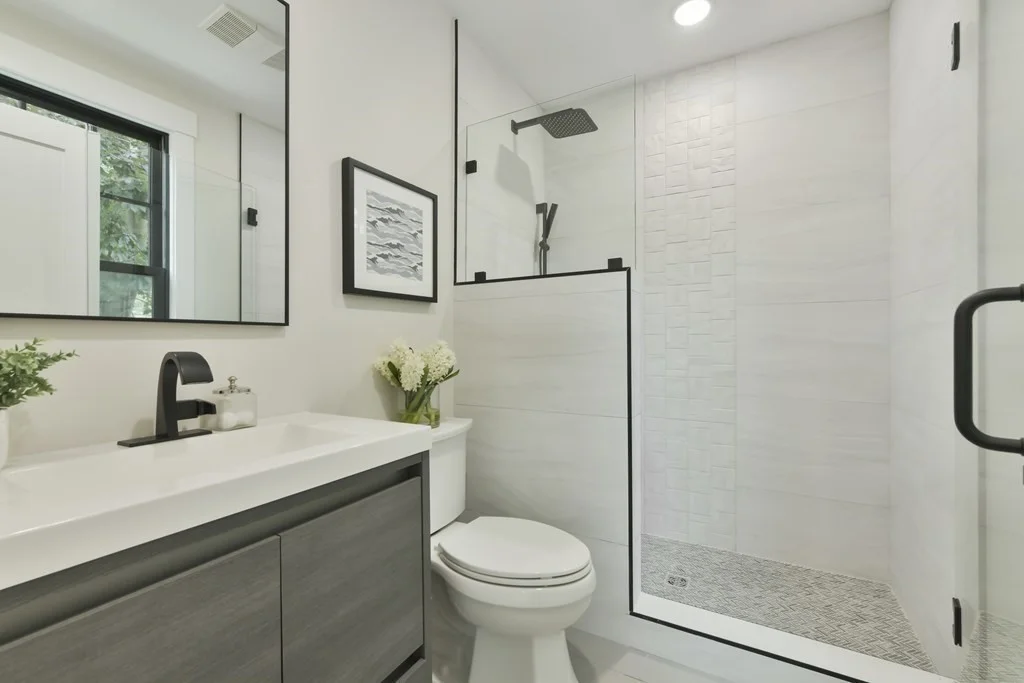 5 bed, 4+ bath apartment for rent at 124 Holworthy, Strawberry Hill — photo 19 of 33