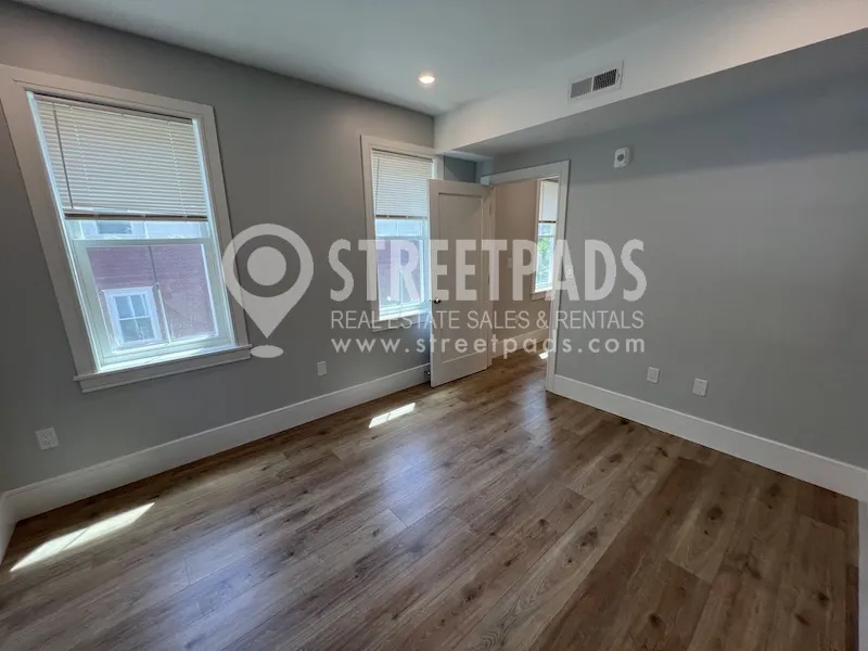 4 bed, 3 bath apartment for rent at 124 Kenrick St Unit 5, Brighton — photo 30 of 33
