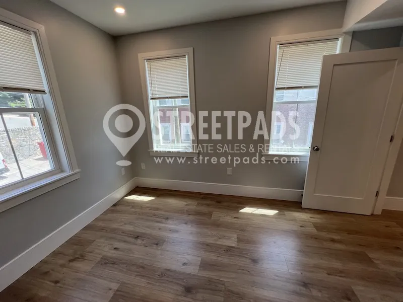 4 bed, 3 bath apartment for rent at 124 Kenrick St Unit 5, Brighton — photo 31 of 33