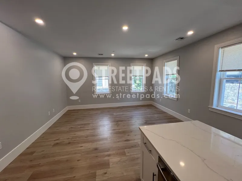 4 bed, 3 bath apartment for rent at 124 Kenrick St Unit 6, Brighton — photo 4 of 23