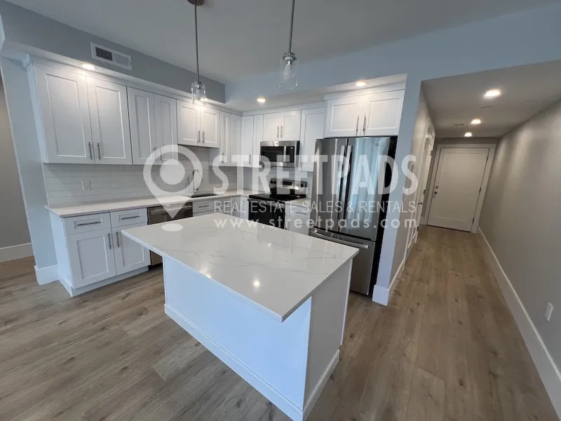 2 bed, 2 bath apartment for rent at 124 Kenrick St Unit 7, Brighton — photo 2 of 21