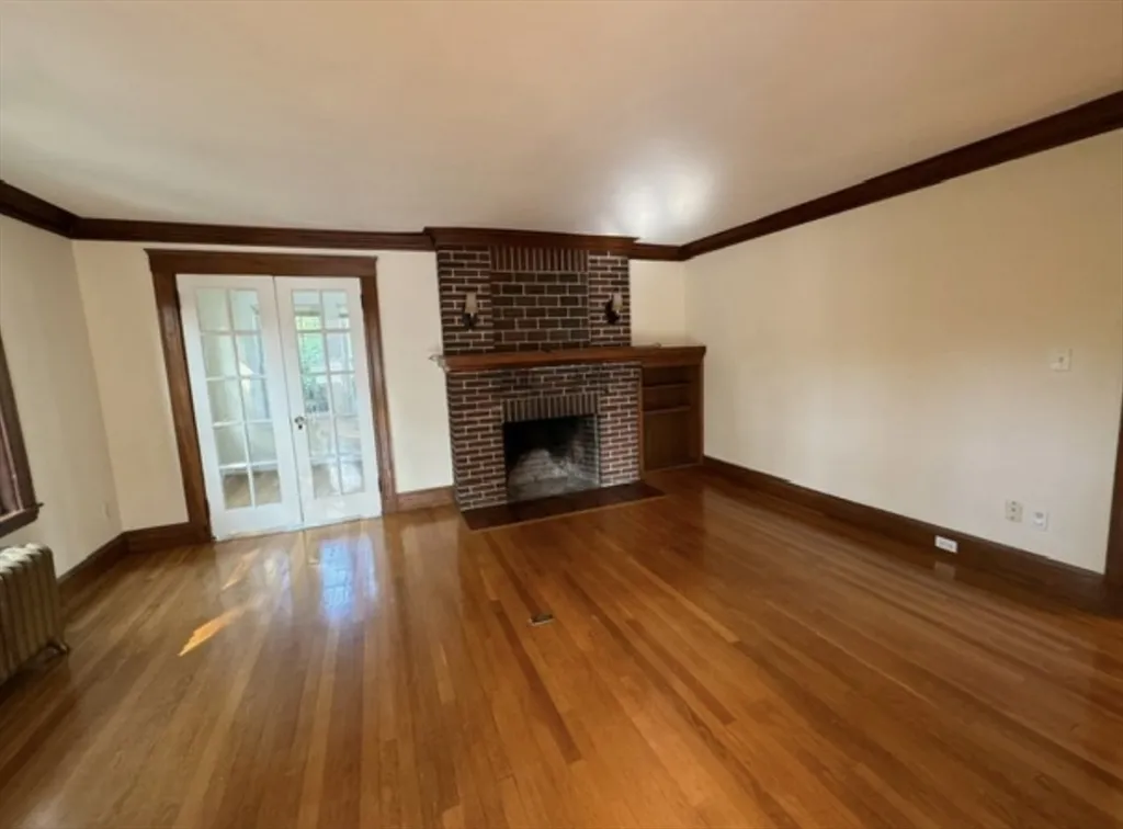 2 bed, 2 bath apartment for rent at 124 Langley Rd Unit 124, Newton — photo 5 of 20