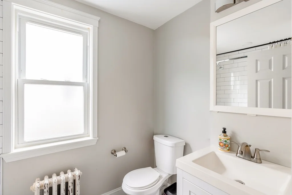 2 bed, 1 bath apartment for rent at 124 Pearson Rd Unit 1, Powder House Square — photo 11 of 13