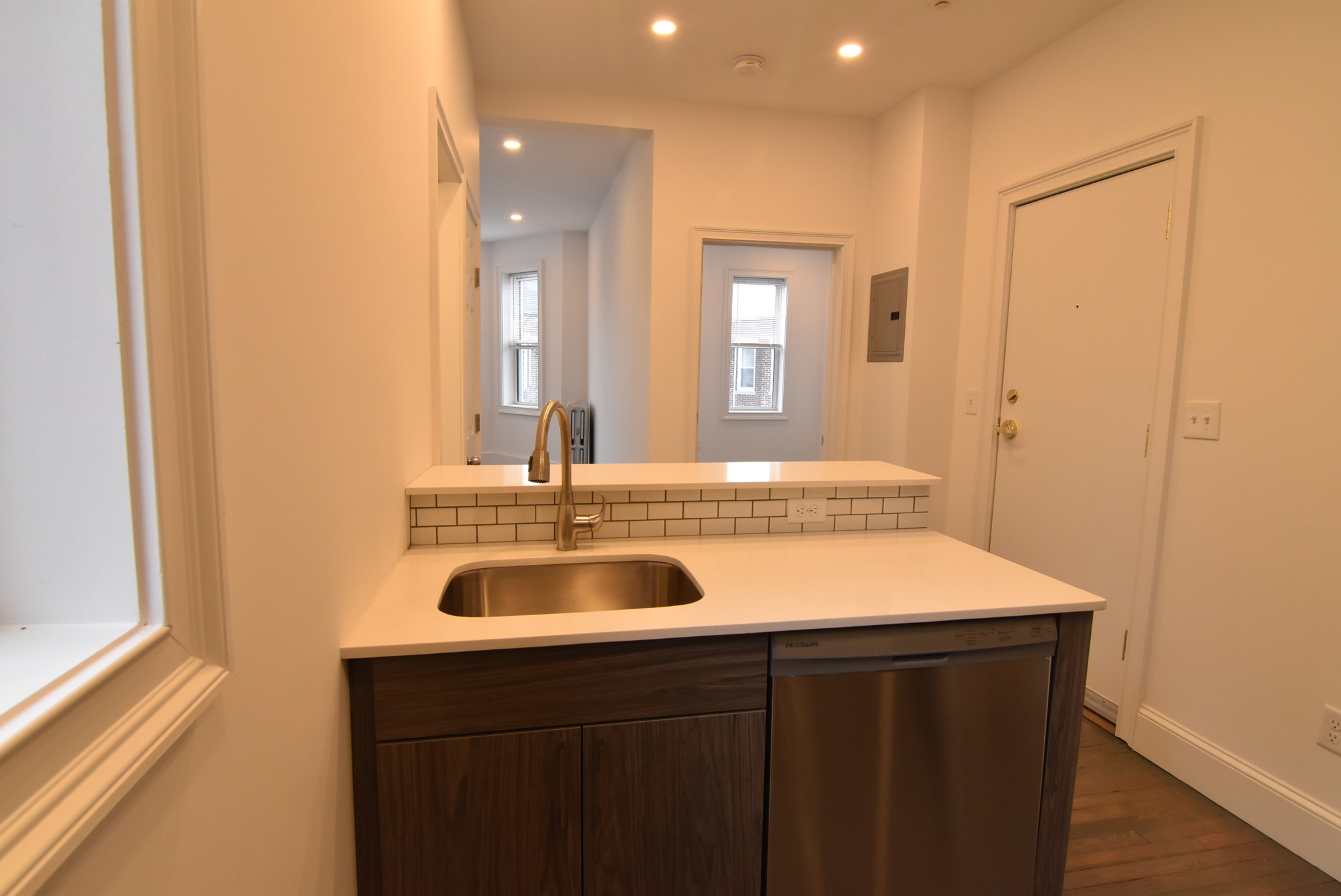 1 bed, 1 bath apartment for rent at 124 Peterborough St Unit 21, Fenway — photo 4 of 18