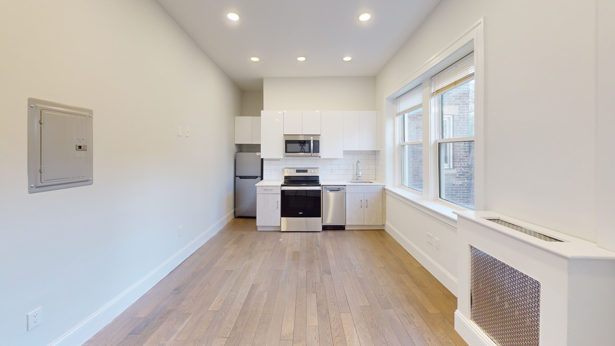 Studio bed, 1 bath apartment for rent at 124 Peterborough St Unit 3, Fenway — photo 2 of 6
