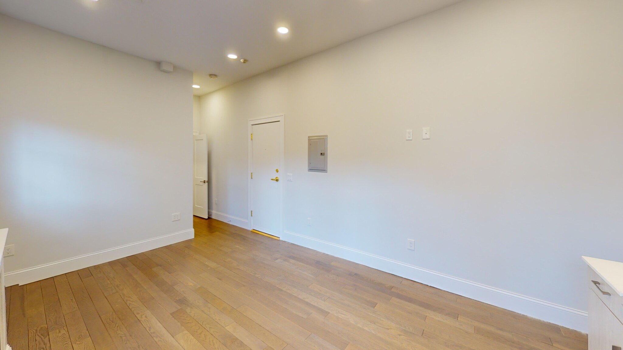 Studio bed, 1 bath apartment for rent at 124 Peterborough St Unit 3, Fenway