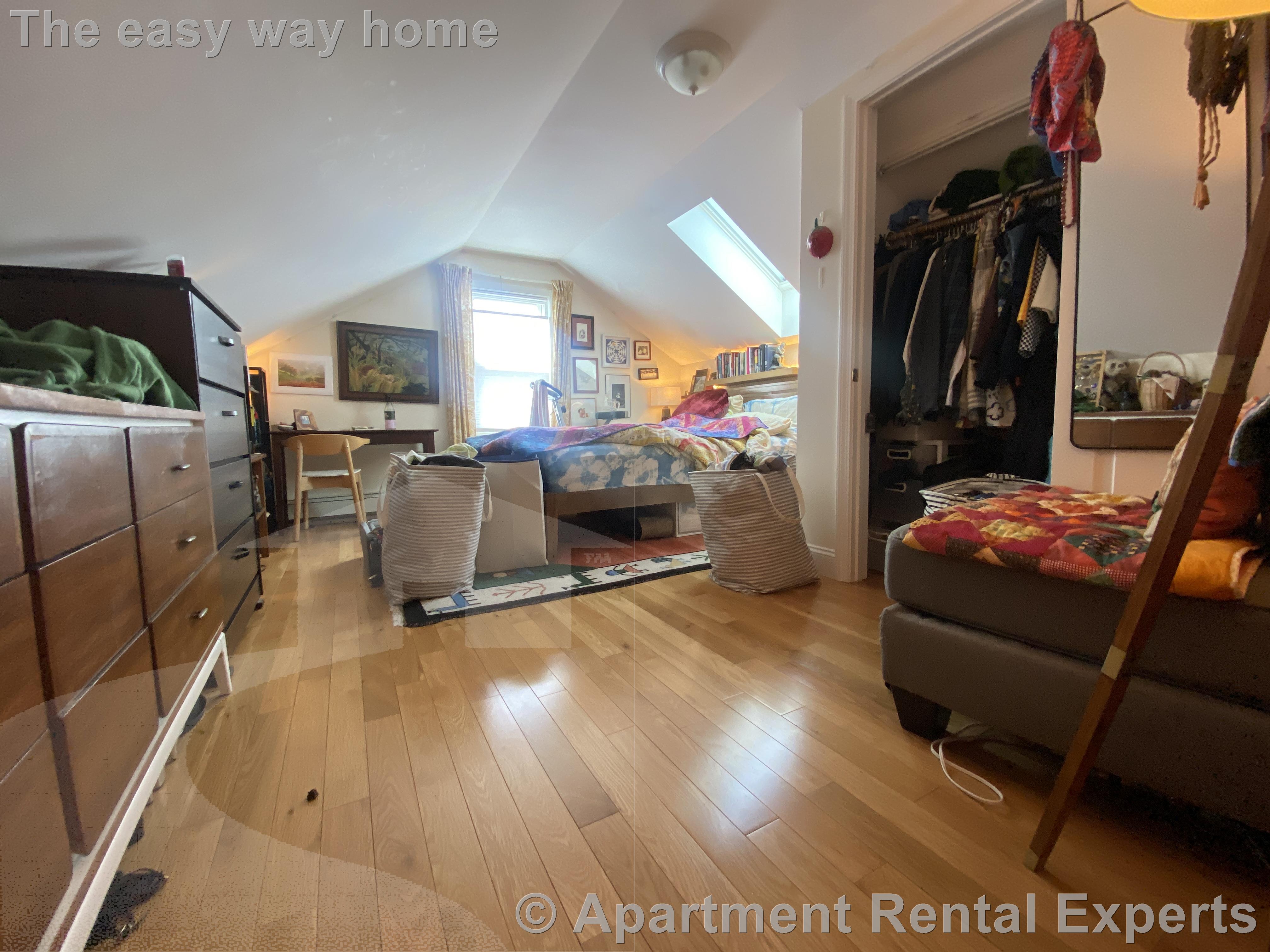 2 bed, 2 bath apartment for rent at 124 Pine St Unit 2, Central Square — photo 11 of 18