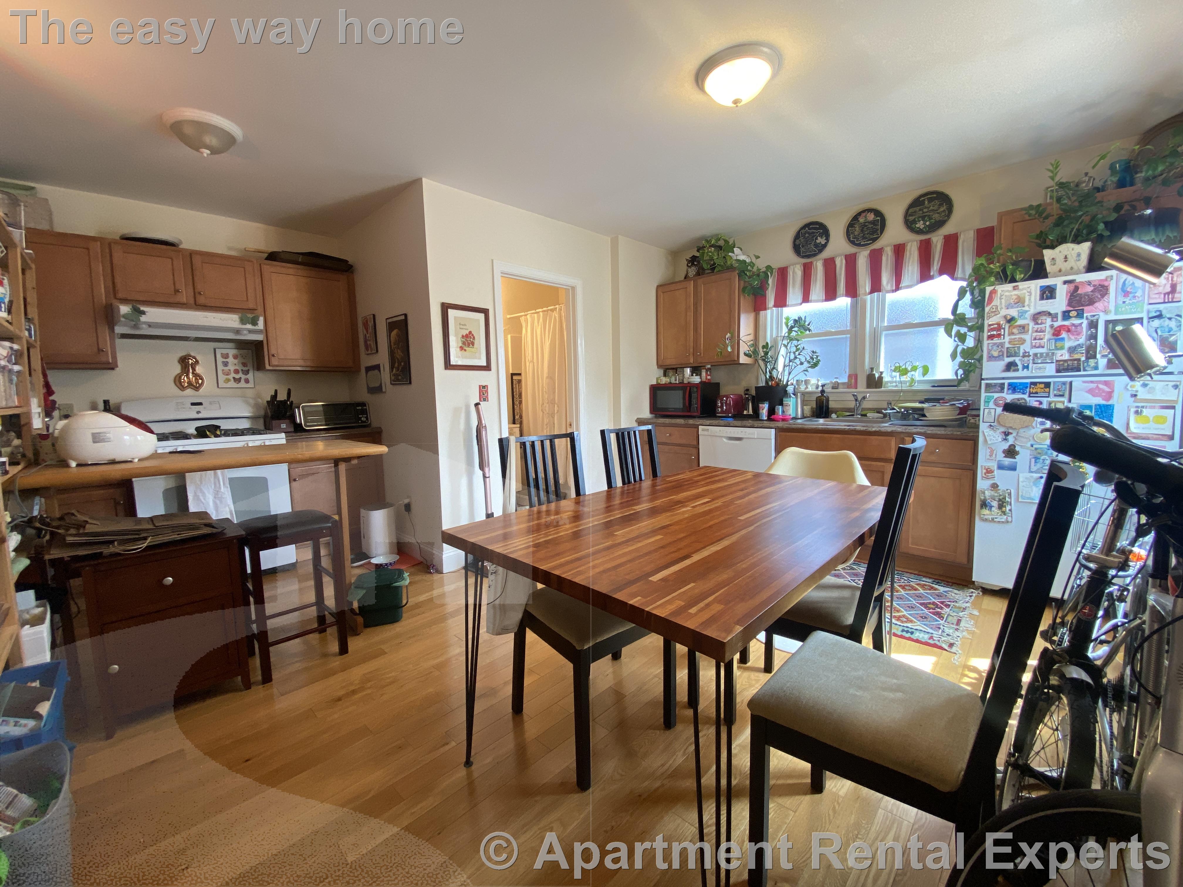 2 bed, 2 bath apartment for rent at 124 Pine St Unit 2, Central Square — photo 2 of 18