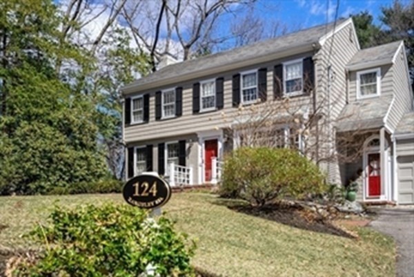 4 bed, 2 bath apartment for rent at 124 Rangeley Rd Unit 124, Chestnut Hill — photo 5 of 27