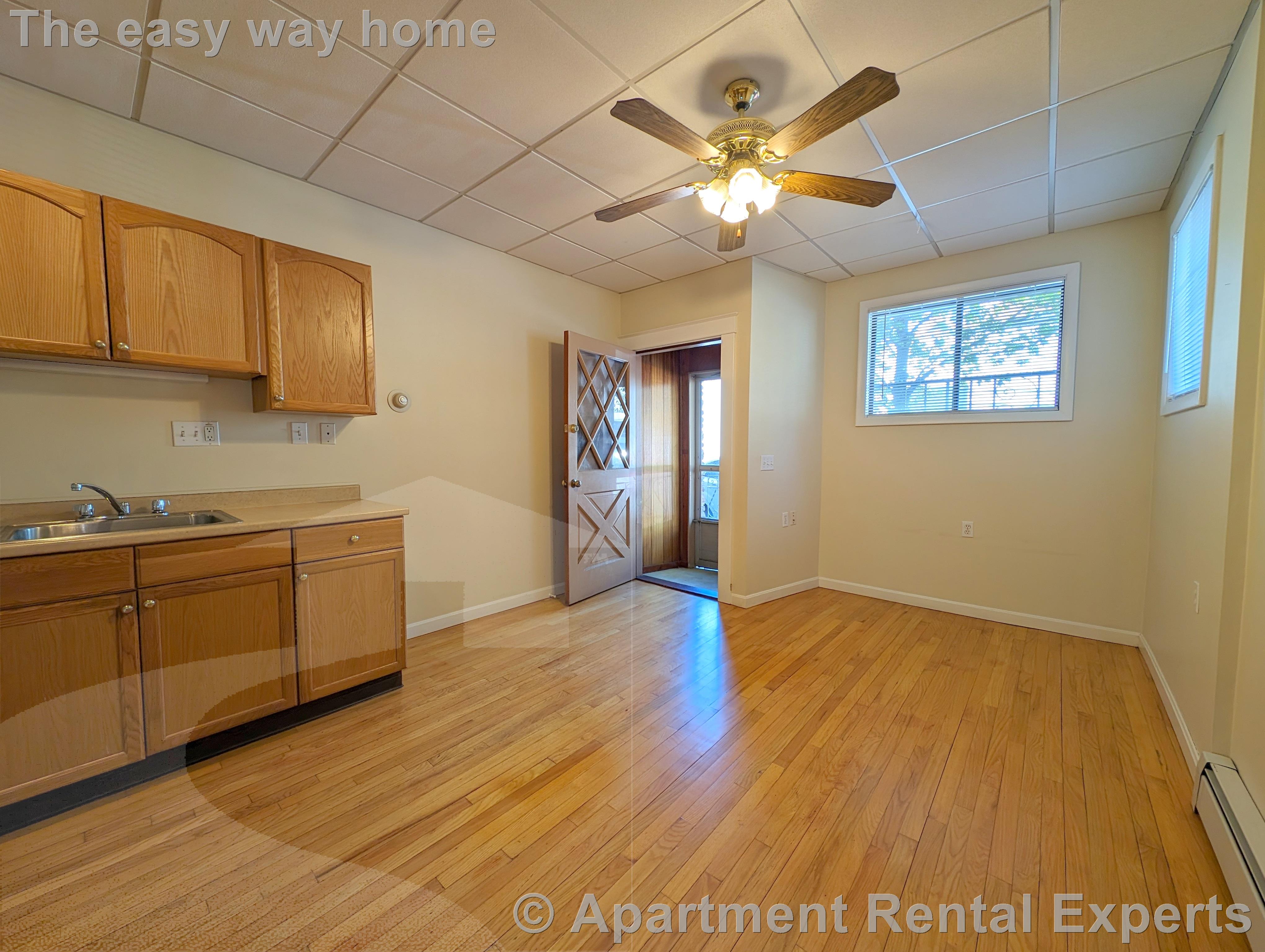 1 bed, 1 bath apartment for rent at 124 Rogers Ave Unit 1, Ball Square — photo 4 of 12