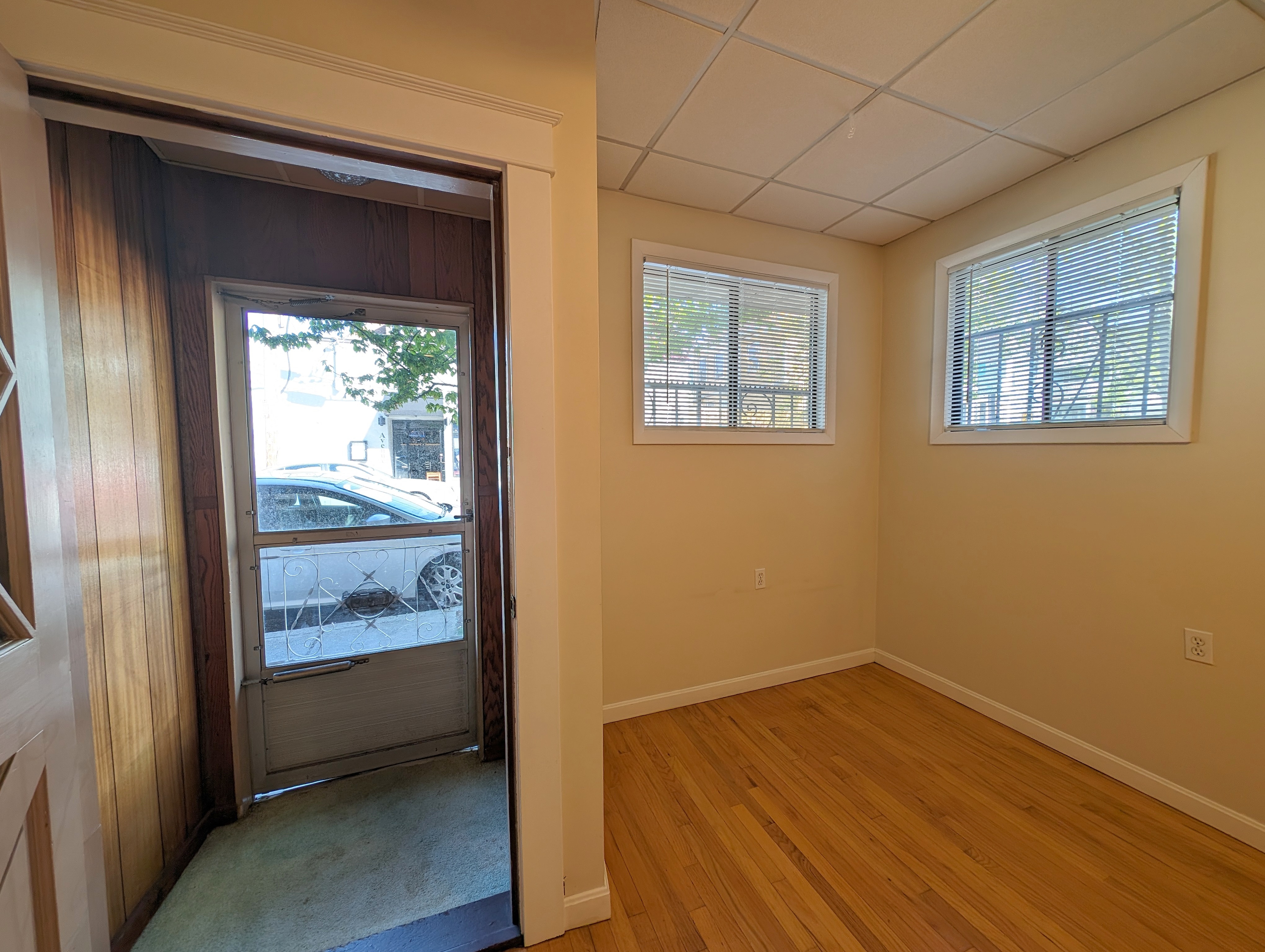 Studio bed, 1 bath apartment for rent at 124 Rogers Ave Unit 124, Powder House Square — photo 6 of 11