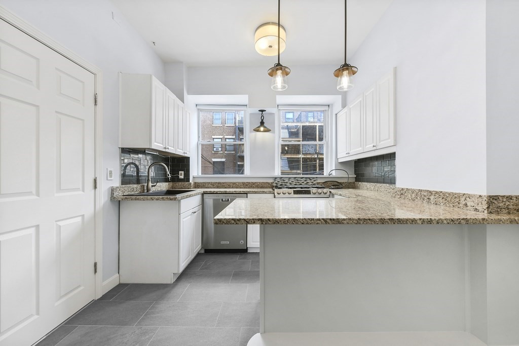 2 bed, 2 bath apartment for rent at 124 Saint Marys St Unit 1, Fenway — photo 4 of 14