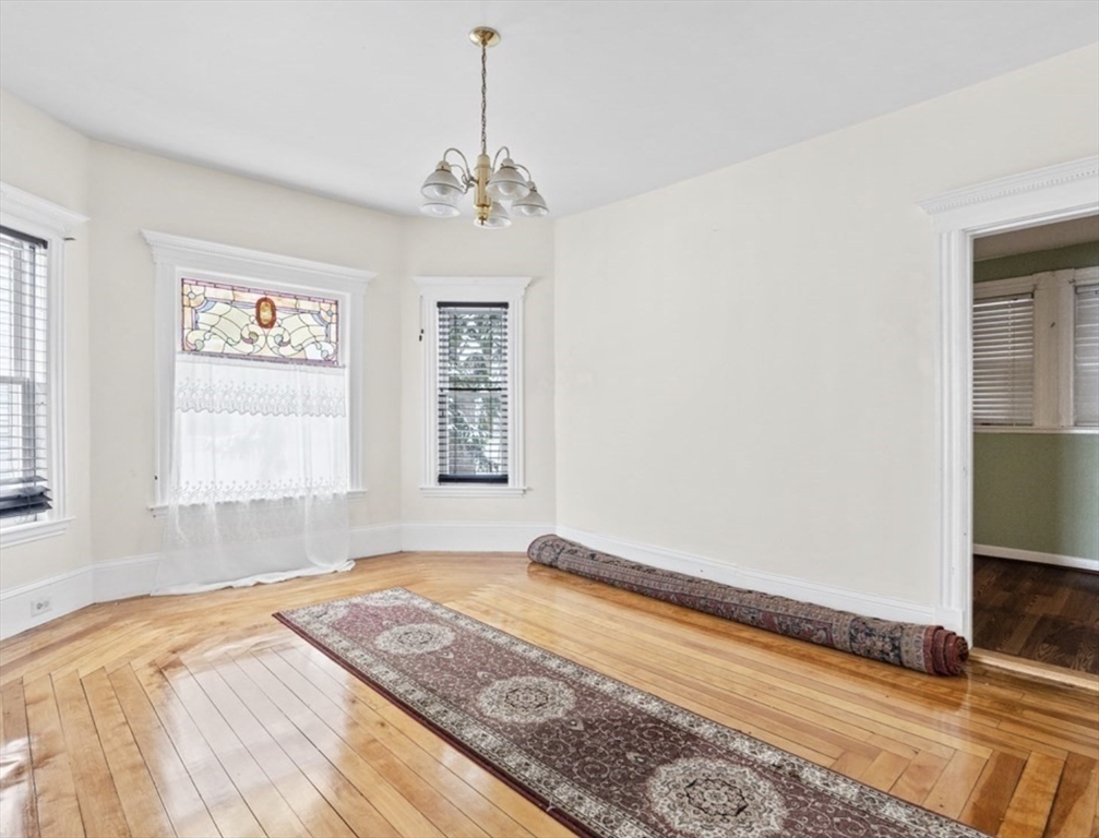 2 bed, 1 bath apartment for rent at 124 Sheridan Ave Unit 1, Medford — photo 6 of 11