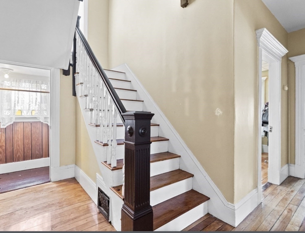 2 bed, 1 bath apartment for rent at 124 Sheridan Ave Unit 1, Medford — photo 8 of 11