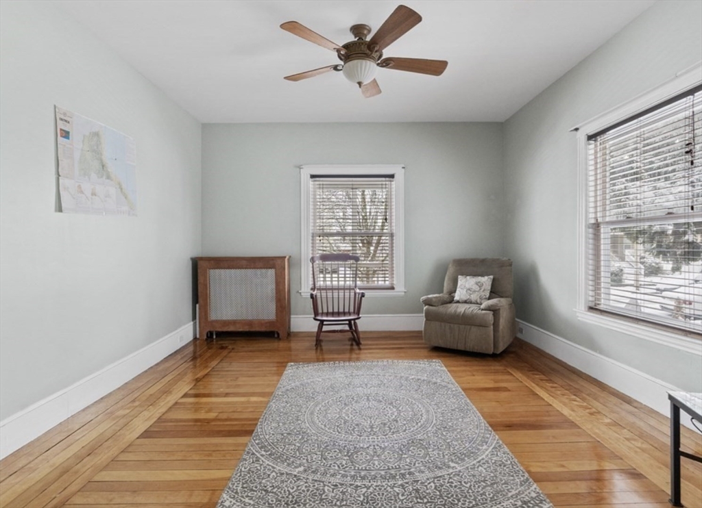 2 bed, 1 bath apartment for rent at 124 Sheridan Ave Unit 1, Medford — photo 5 of 11