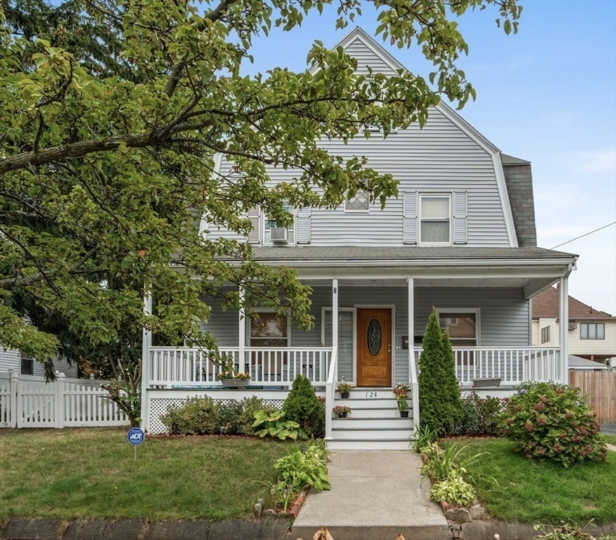 2 bed, 1 bath apartment for rent at 124 Sheridan Ave Unit 1, Medford