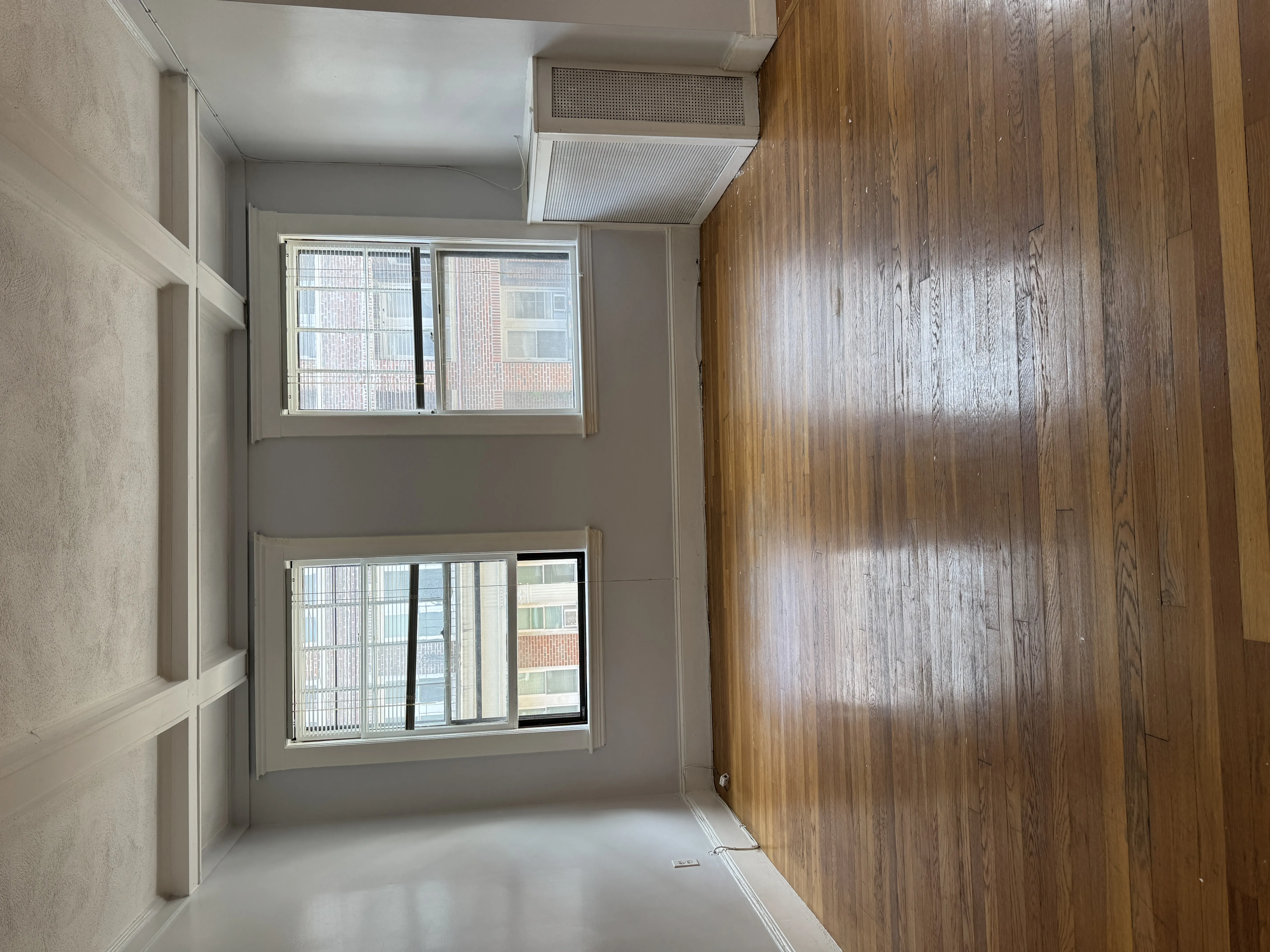 1 bed, 1 bath apartment for rent at 124 Sutherland Rd Unit 5, Brighton