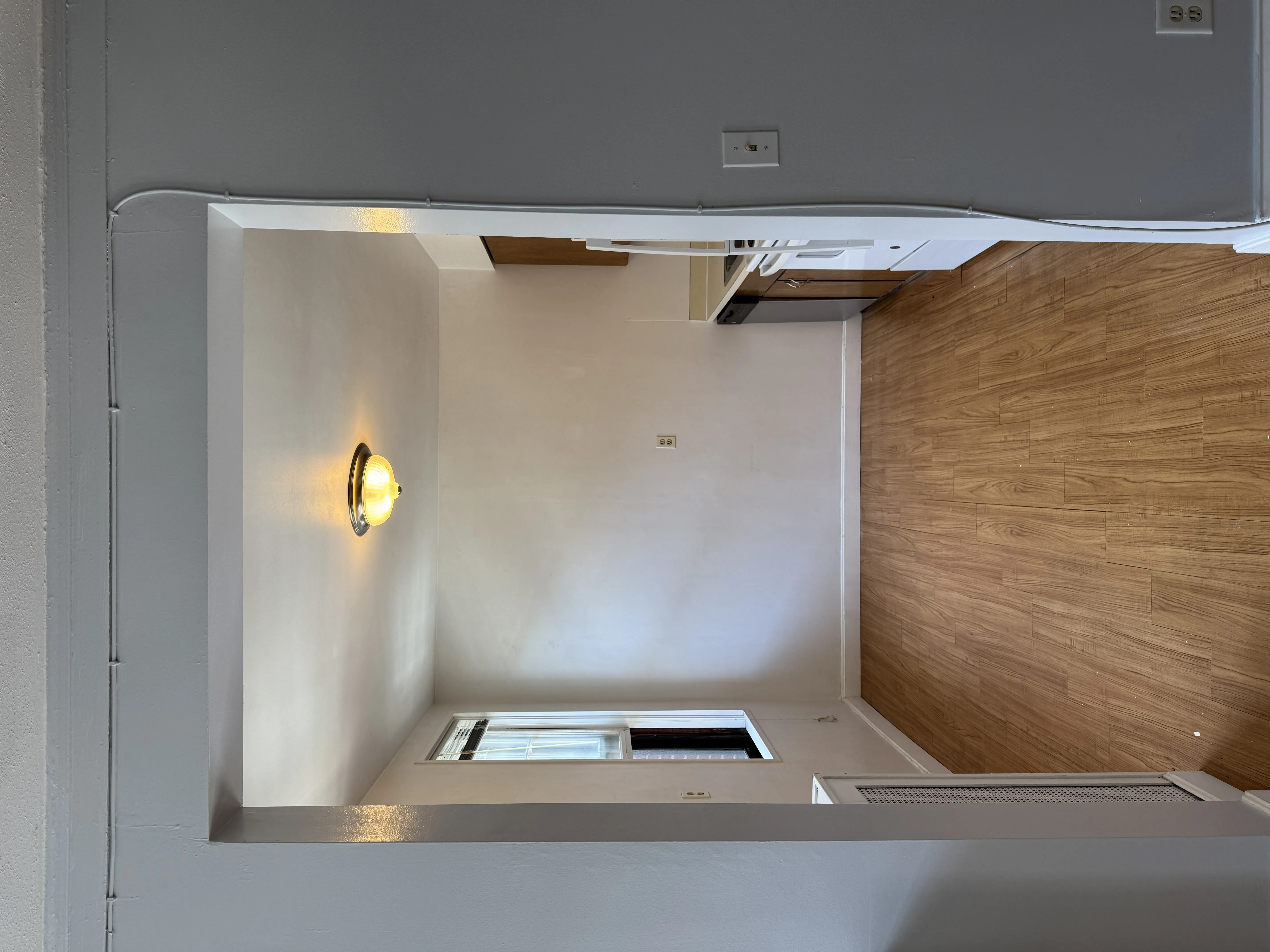1 bed, 1 bath apartment for rent at 124 Sutherland Rd Unit 5, Brighton — photo 8 of 18