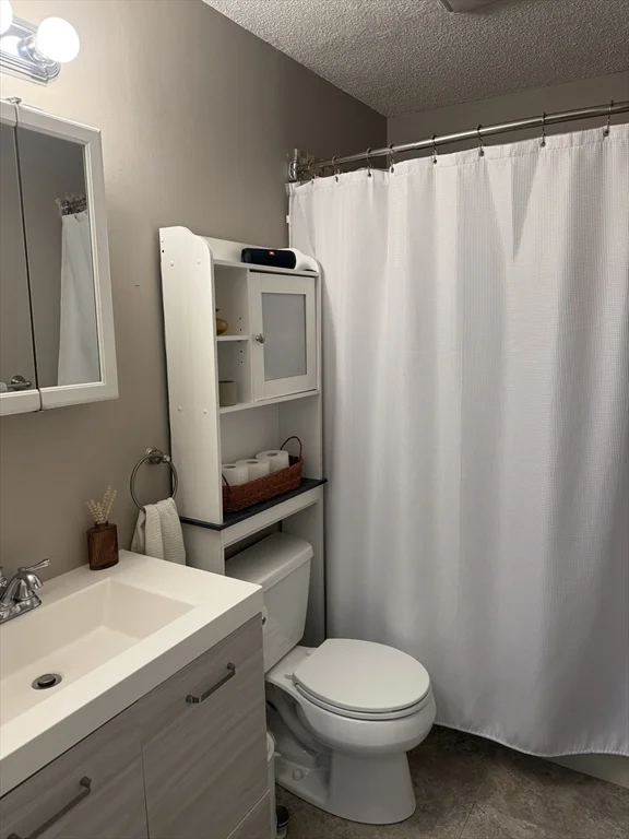 2 bed, 1 bath apartment for rent at 124 Tennis Plaza Rd Unit 21, Dracut — photo 7 of 15