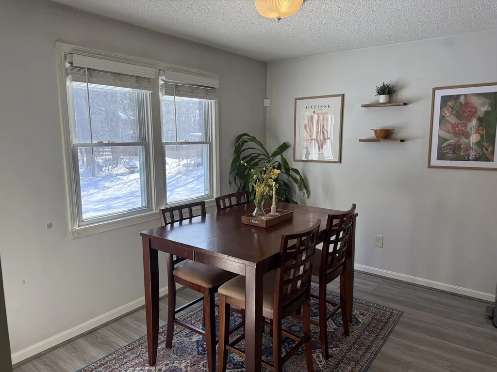 2 bed, 1 bath apartment for rent at 124 Tennis Plaza Rd Unit 21, Dracut — photo 5 of 15