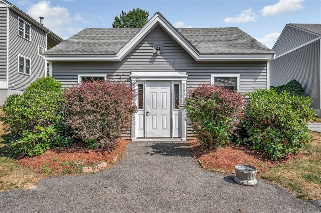 2 bed, 1 bath apartment for rent at 124 Tennis Plaza Rd Unit 5, Dracut — photo 20 of 20