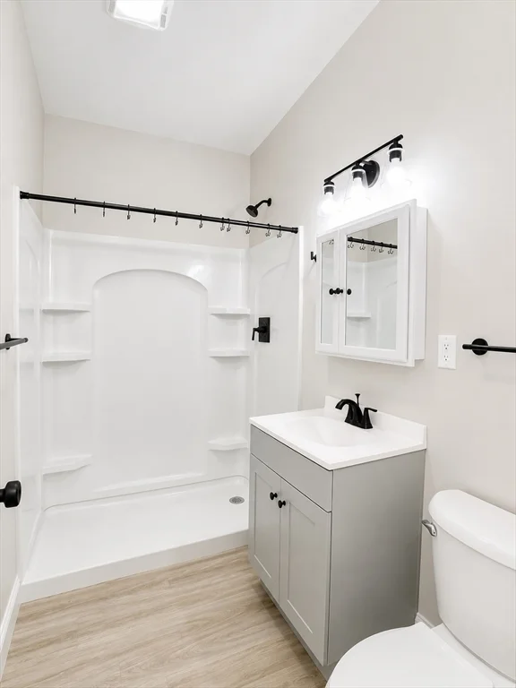 2 bed, 1 bath apartment for rent at 124 Trenton St Unit 2, East Boston — photo 11 of 11
