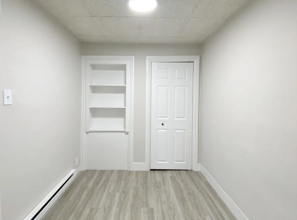 2 bed, 1 bath apartment for rent at 124 Trenton St Unit 3, Eagle Hill — photo 14 of 15