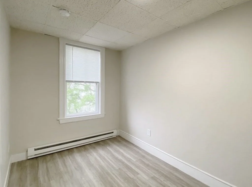 2 bed, 1 bath apartment for rent at 124 Trenton St Unit 3, Eagle Hill — photo 10 of 15