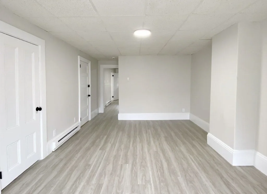 2 bed, 1 bath apartment for rent at 124 Trenton St Unit 3, Eagle Hill — photo 5 of 15