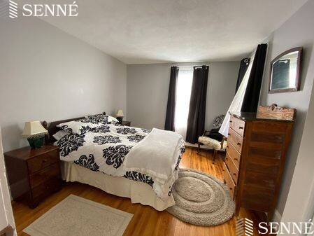 3.5 bed, 1 bath apartment for rent at 124 Walnut St Unit 2, Winter Hill — photo 7 of 11