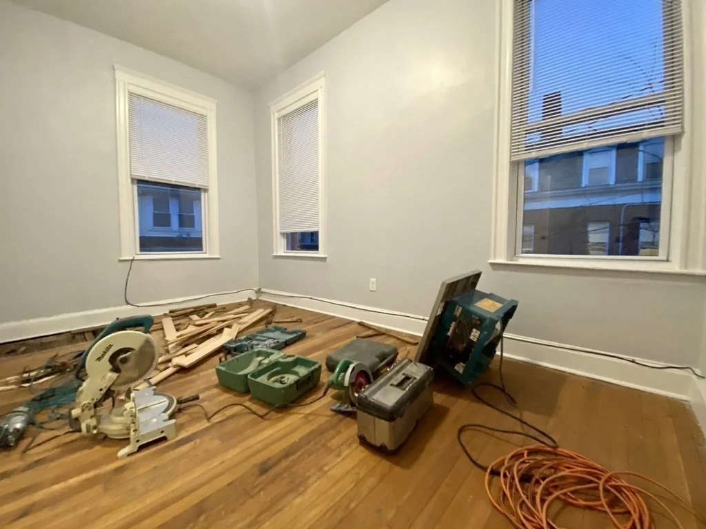 2 bed, 1 bath apartment for rent at 124 Washington Ave Unit 2, Bellingham Square — photo 6 of 16