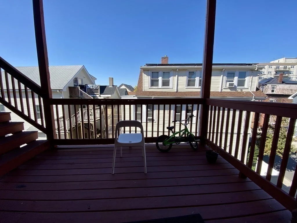 2 bed, 1 bath apartment for rent at 124 Washington Ave Unit 2, Bellingham Square — photo 14 of 16