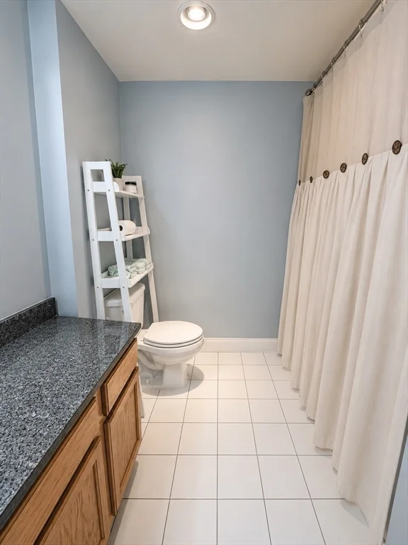 3 bed, 2 bath apartment for rent at 124 West 7th Unit D, South Boston — photo 9 of 12