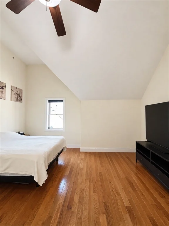3 bed, 2 bath apartment for rent at 124 West 7th Unit D, South Boston — photo 8 of 12