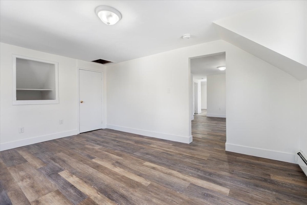 3 bed, 1 bath apartment for rent at 124 Williams Ave Unit 2, Lynn — photo 8 of 10