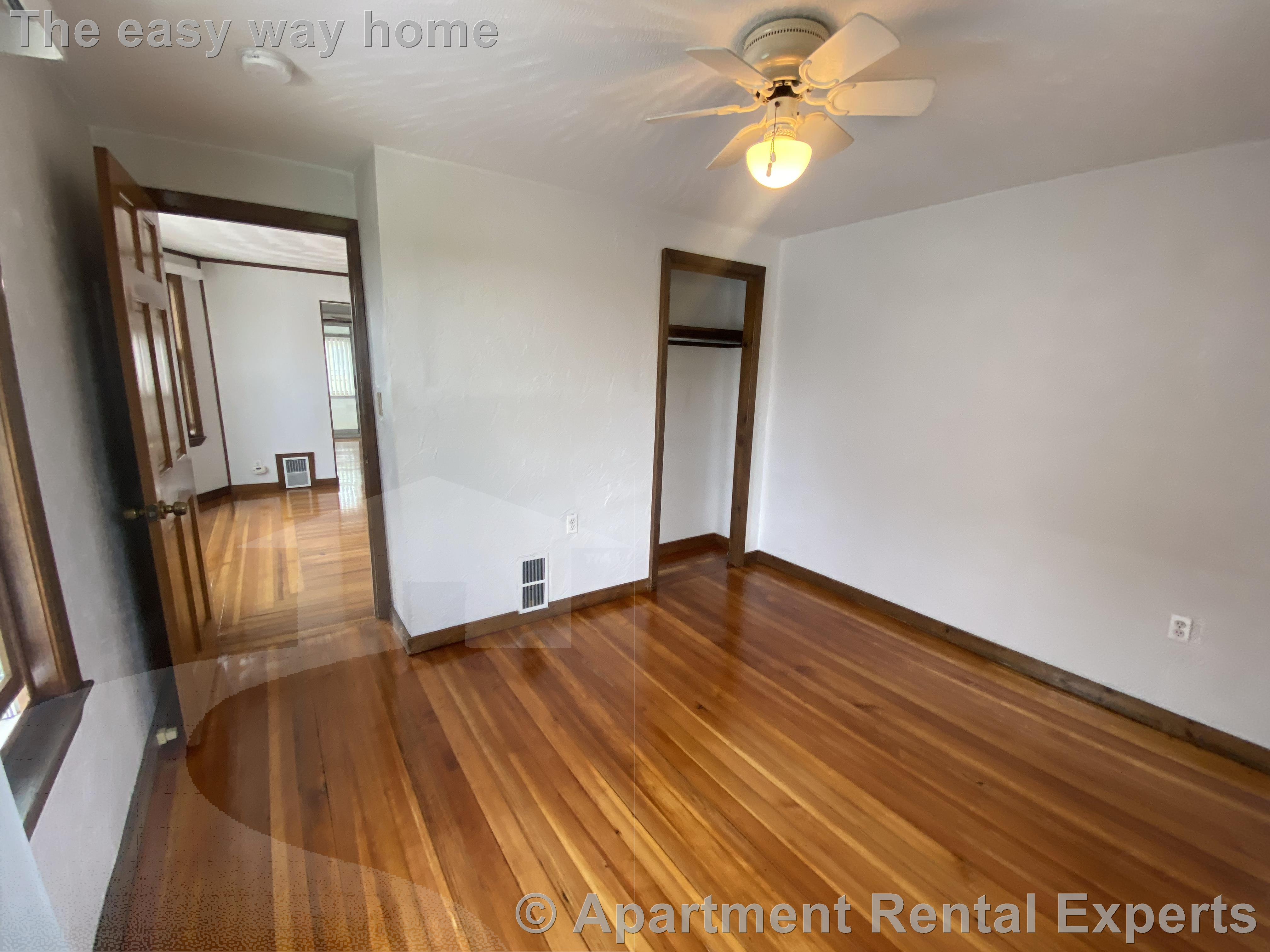 2 bed, 1 bath apartment for rent at 124 Willis Ave Unit 2, Tufts — photo 5 of 15