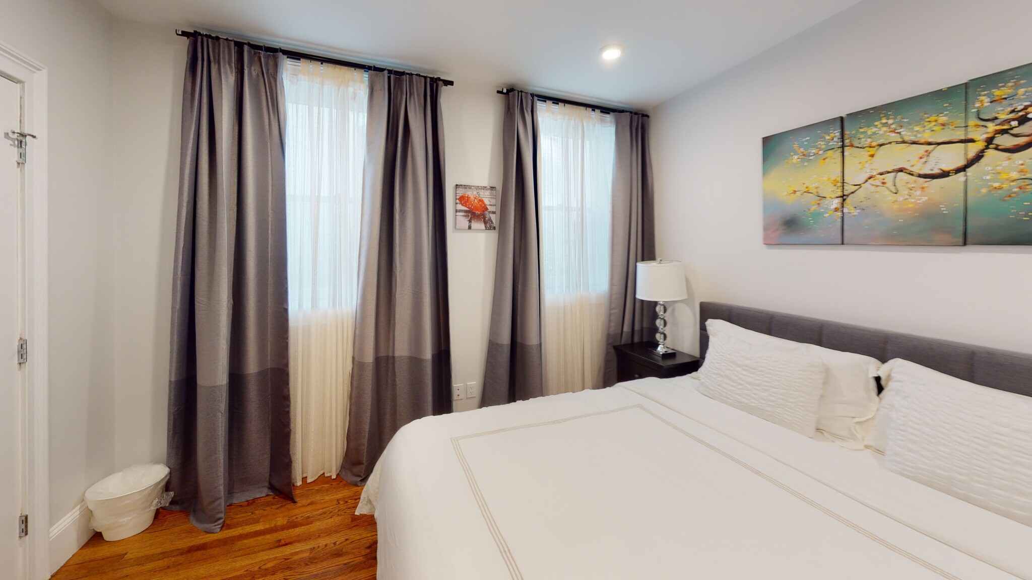 2 bed, 1 bath apartment for rent at 1240 Beacon St Unit 1, Coolidge Corner — photo 3 of 7