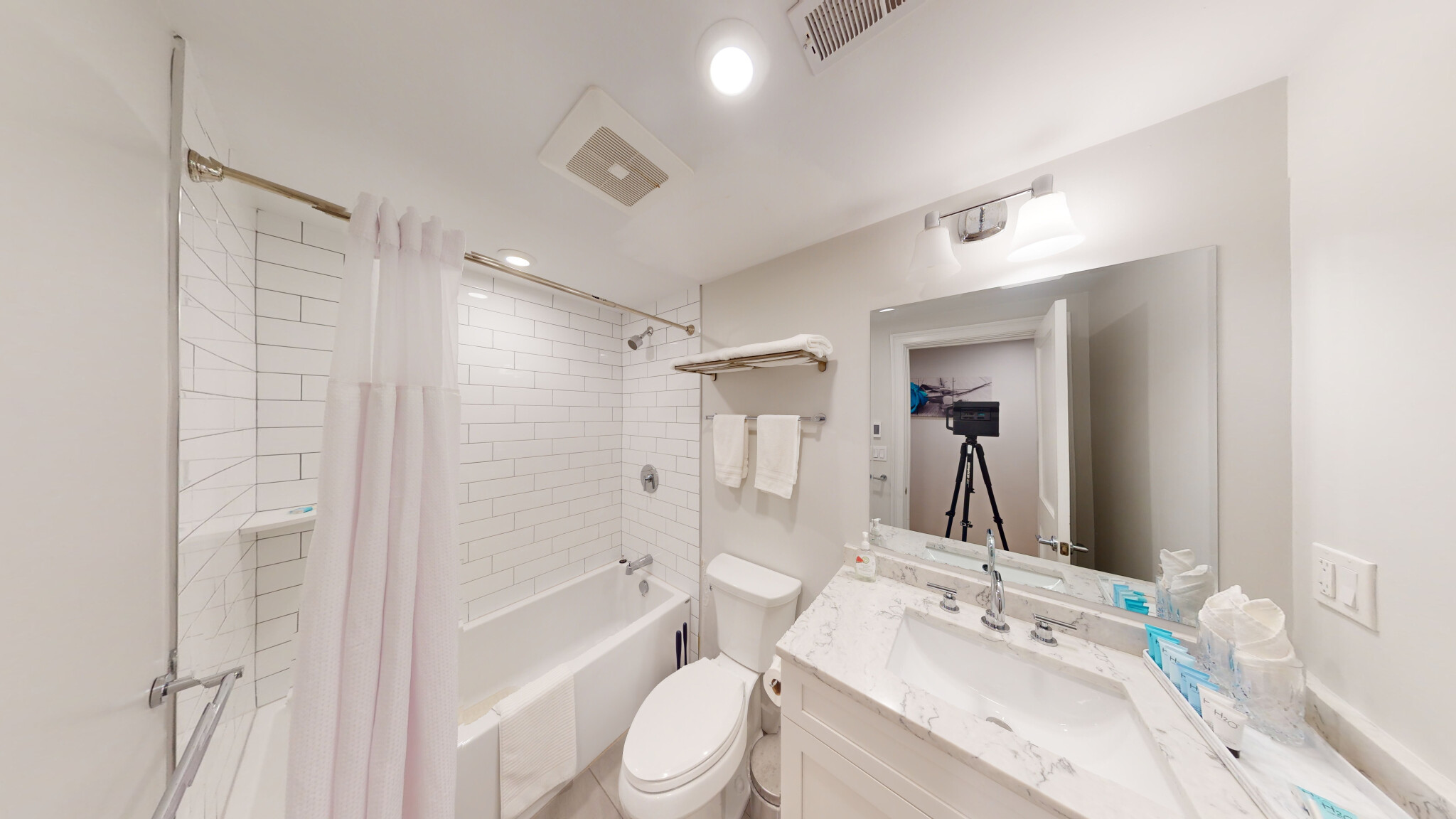 2 bed, 2 bath apartment for rent at 1240 Beacon St Unit 2, Coolidge Corner — photo 13 of 16